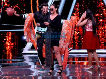Sonakshi Sinha snapped on the sets of Indian Idol
