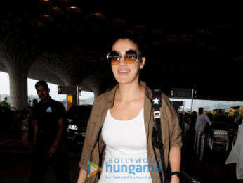 Sonam Kapoor Ahuja, Raveena Tandon and others snapped at the airport