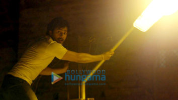 Movie Stills Of The Movie Sui Dhaaga – Made In India