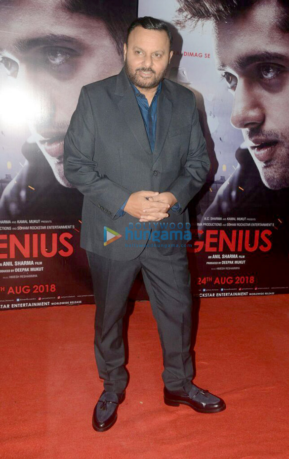 sunny deol nawazuddin siddiqui and others grace the premiere of genius 6