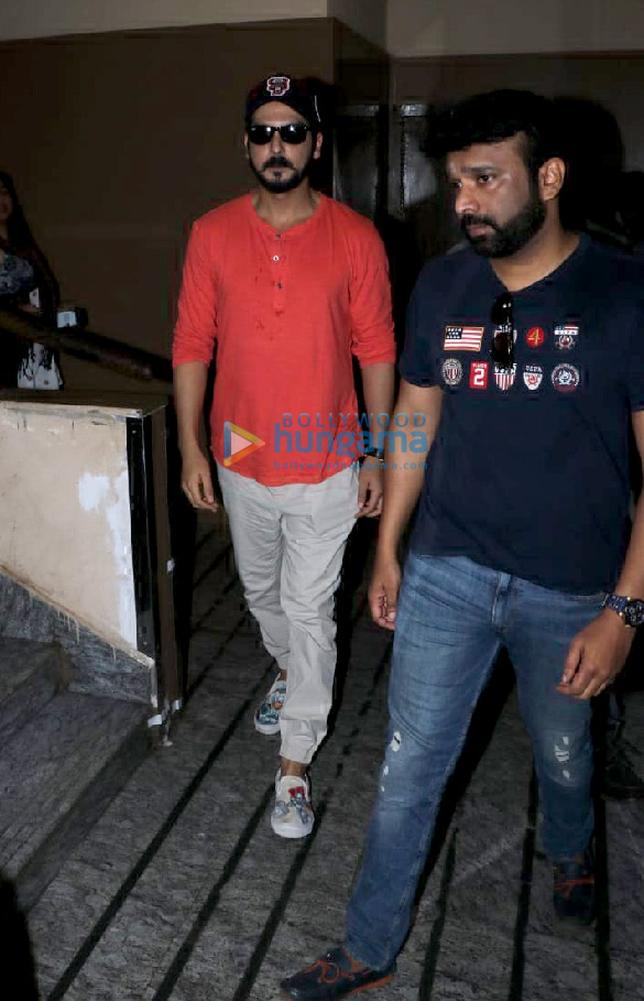 zayed khan spotted with his family at pvr juhu 5