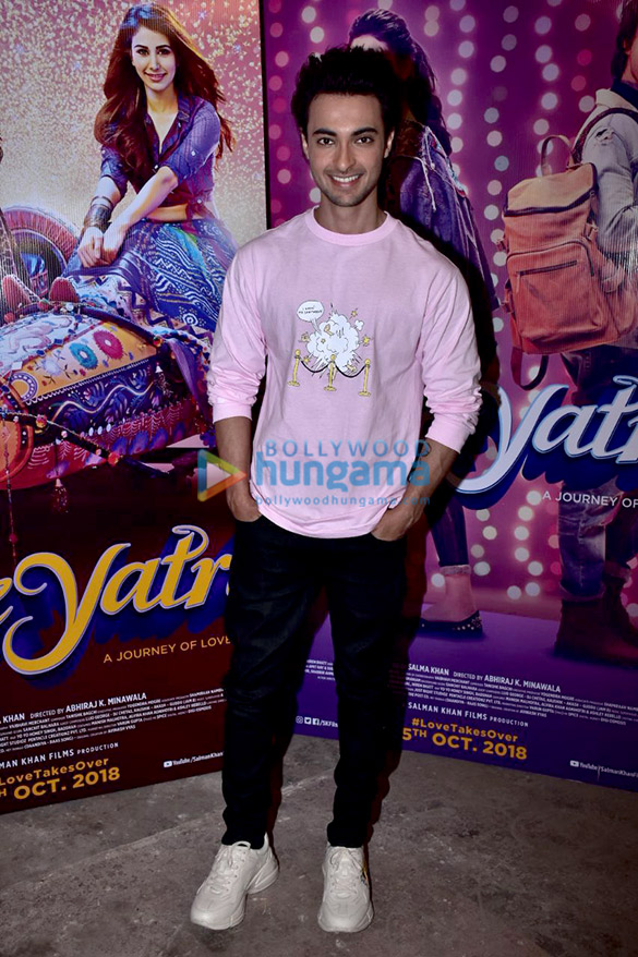 aayush sharma and warina hussain snapped during loveyatri promotions 3
