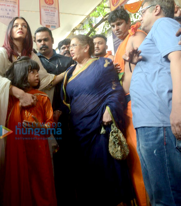 Aishwarya Rai Bachchan visits the GBT Mandal’s Ganpati Pandal in Sion along with her daughter Aaradhya and her mother Aishwarya Rai Bachchan visits the GBT Mandal’s Ganpati Pandal in Sion along with her daughter Aaradhya and her mother