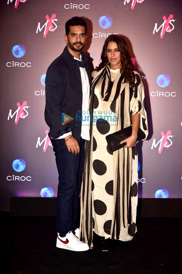 amitabh bachchan navya naveli nanda jaya bachchan and others snapped at shweta bachchan nandas label launch with monisha jaising 1