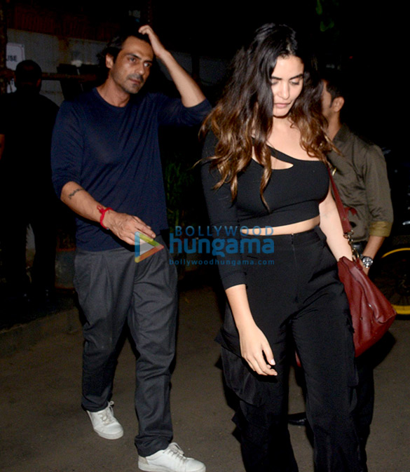 arjun rampal spotted with gabriella demetriades 4