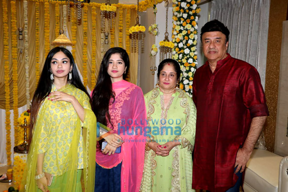 athiya shetty suniel shetty and other snapped at ajay kapoors residence for ganpati 7