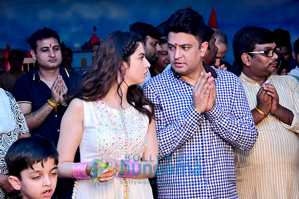 bhushan kumar his wife divya khosla kumar and their son snapped at the ganesh puja at the t series office 3