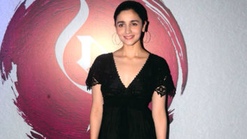 CHECK OUT: Alia Bhatt attends a calligraphy exhibition