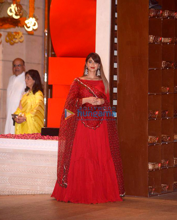 celebs grace ambani residence for ganesh chaturthi celebration 19