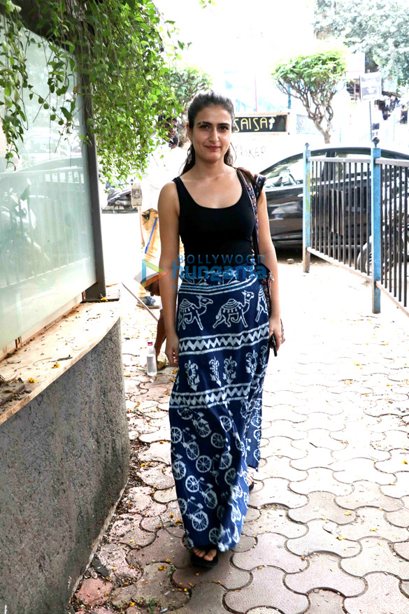 Fatima Sana Shaikh, Tamannaah Bhatia, Sonal Chauhan and others spotted in Bandra Fatima Sana Shaikh, Tamannaah Bhatia, Sonal Chauhan and others spotted in Bandra