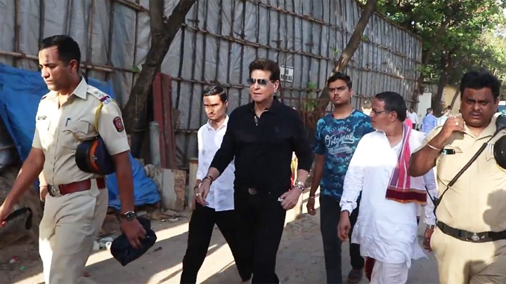 Ganpati Visarjan by Jeetendra & Family