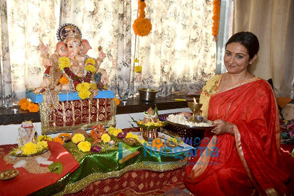 ganpati celebration at manish pauls residence 3