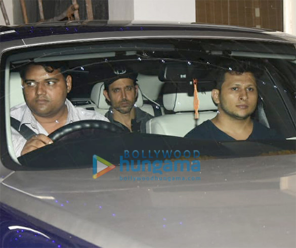 Hrithik Roshan snapped with family at Sunny Super Sound Hrithik Roshan snapped with family at Sunny Super Sound