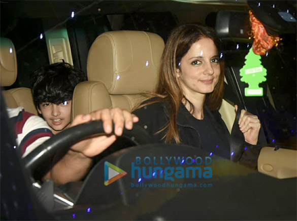 hrithik roshan snapped with family at sunny super sound 5