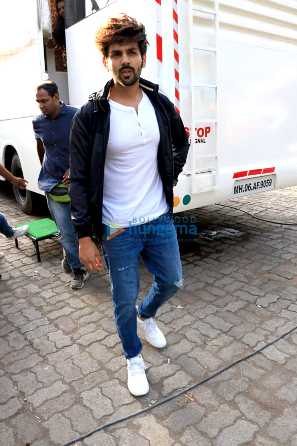 kartik aaryan snapped during brand shoot in mumbai 4