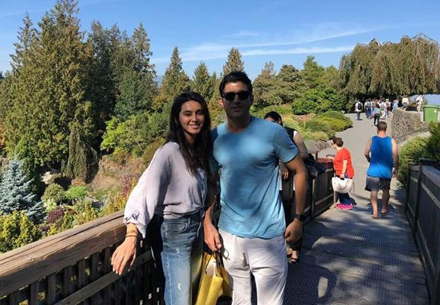 LEAKED PHOTOS: Farhan Akhtar and Shibani Dandekar fuel dating rumours during an outing in Vancouver