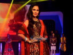 Lara Dutta walks the ramp at the Sasmira Enchante 2018 college fashion show