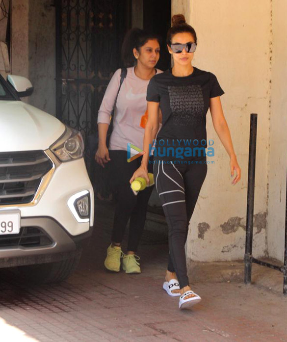 Malaika Arora and Sonakshi Sinha snapped after her gym session Malaika Arora and Sonakshi Sinha snapped after her gym session
