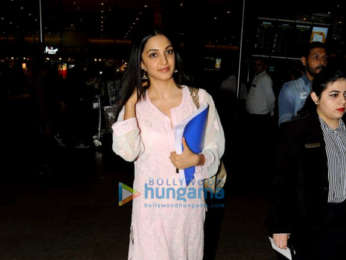 Raveena Tandon, Kriti Kharbanda and others snapped at the airport