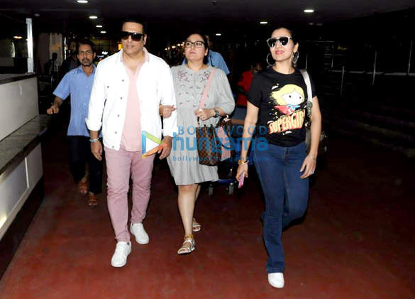 raveena tandon kriti kharbanda and others snapped at the airport 3