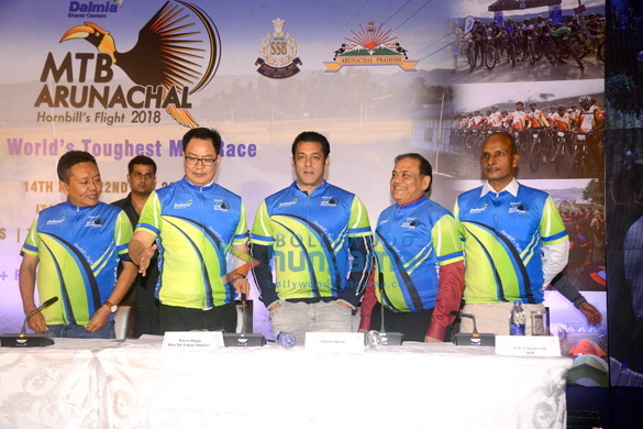 salman khan snapped at the event of mtb arunachal1 3