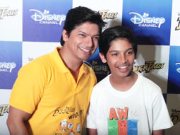 Shaan & his son sing Hindi version of iconic Ducktales title track
