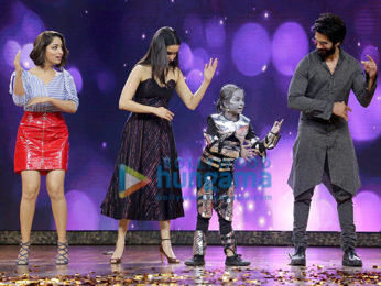 Shahid Kapoor, Shraddha Kapoor and Yami Gautam snapped promoting 'Batti Gul Meter Chalu' on sets of India’s Best Dramebaaz