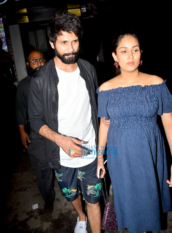 shahid kapoor and mira rajput snapped at bastain 2