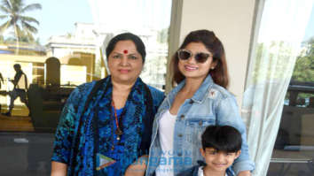 Shamita Shetty snapped with her family in Juhu