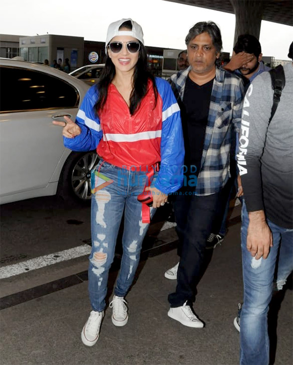 shraddha kapoor sunny leone parineeti chopra and others snapped at the airport 2