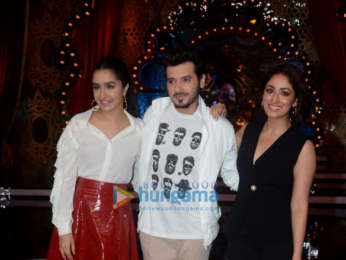 Shraddha Kapoor, Yami Gautam and Divyendu Sharma snapped during Batti Gul Meter Chalu promotions on Comedy Circus