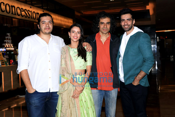 star cast of laila majnu spotted at pvr ecx 2