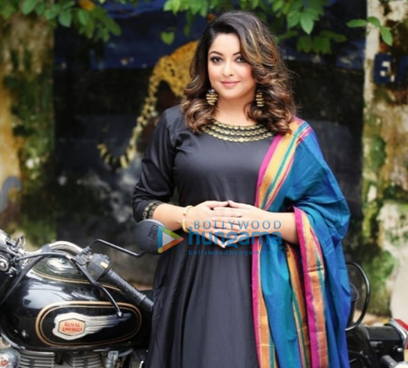 tanushree dutta spotted in mumbai 1