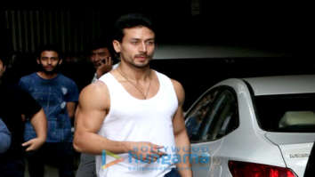 Tiger Shroff spotted at dance class in Andheri
