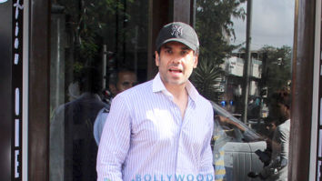 Tusshar Kapoor spotted at Bastian