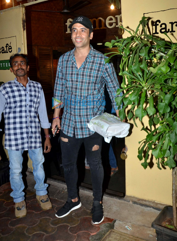 Tusshar Kapoor spotted at Farmers’ Cafe in Bandra