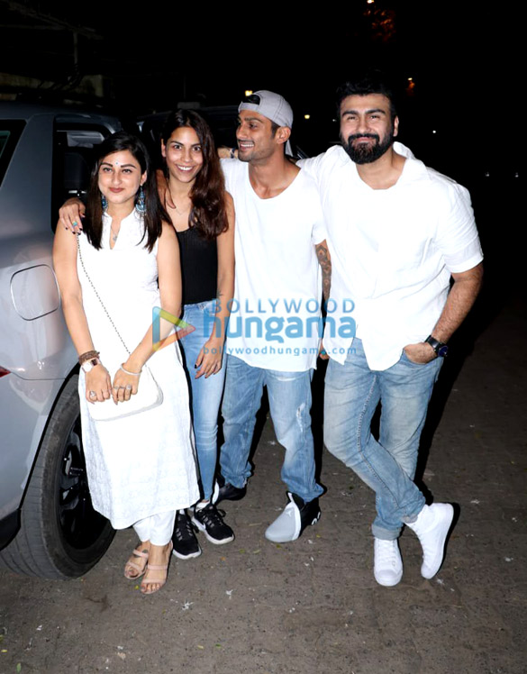 varun sharma prateik babbar and aarya babbar spotted at sunny super sound in juhu 2
