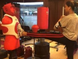 Watch Cool mom Sushmita Sen gives daughter Renee lessons in kick-boxing