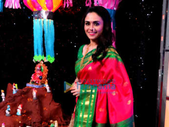 Amruta Khanvilkar snapped on sets of the show Marathi Super Dancer