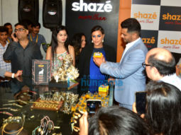 Angad Bedi and Neha Dhupia at Shaze store launch at Oberoi Mall