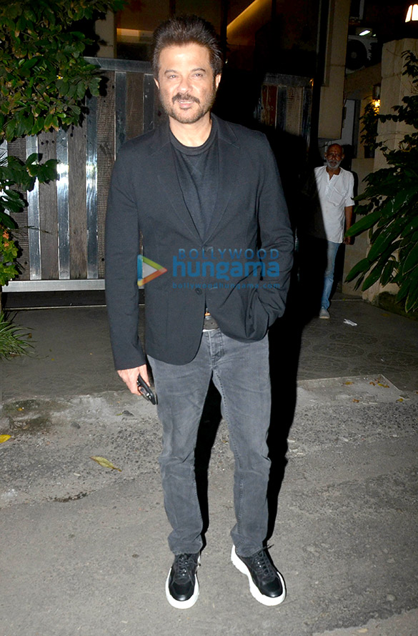 anil kapoor spotted at a clinic in bandra 4 2