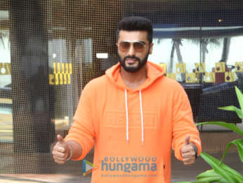 Arjun Kapoor and Parineeti Chopra snapped promoting their movie Namaste England at Novotel, Juhu