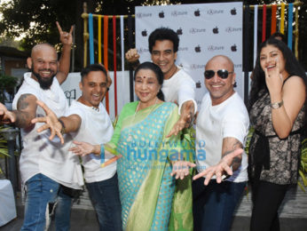 Asha Bhosle and Zanai Bhosle at the launch of iPhone XR at their store iAzure in Bandra