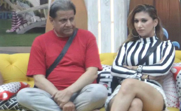 Bigg Boss 12 Anup Jalota EXPOSES Jasleen Matharu, says she faked a relationship to stay in the show Bigg Boss 12 Anup Jalota EXPOSES Jasleen Matharu, says she faked a relationship to stay in the show