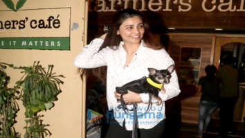 Daisy Shah snapped at Farmers’ Cafe