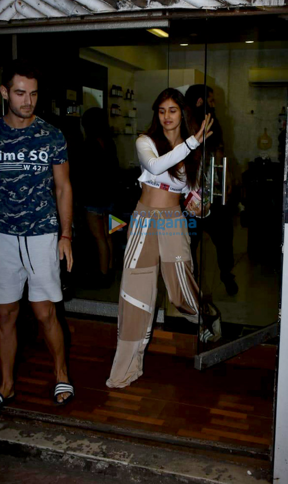 disha patani spotted after salon session in bandra 1