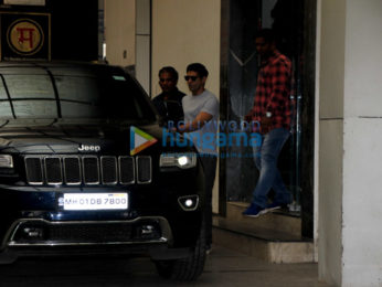 Farhan Akhtar spotted at the gym in Bandra