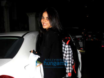 Genelia Dsouza snapped at a clinic in Bandra