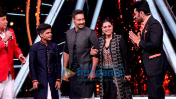 Kajol and Ajay Devgn snapped promoting Helicopter Eela on the sets of Indian Idol 10