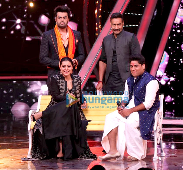 kajol and ajay devgn snapped on the sets of indian idol 10 2